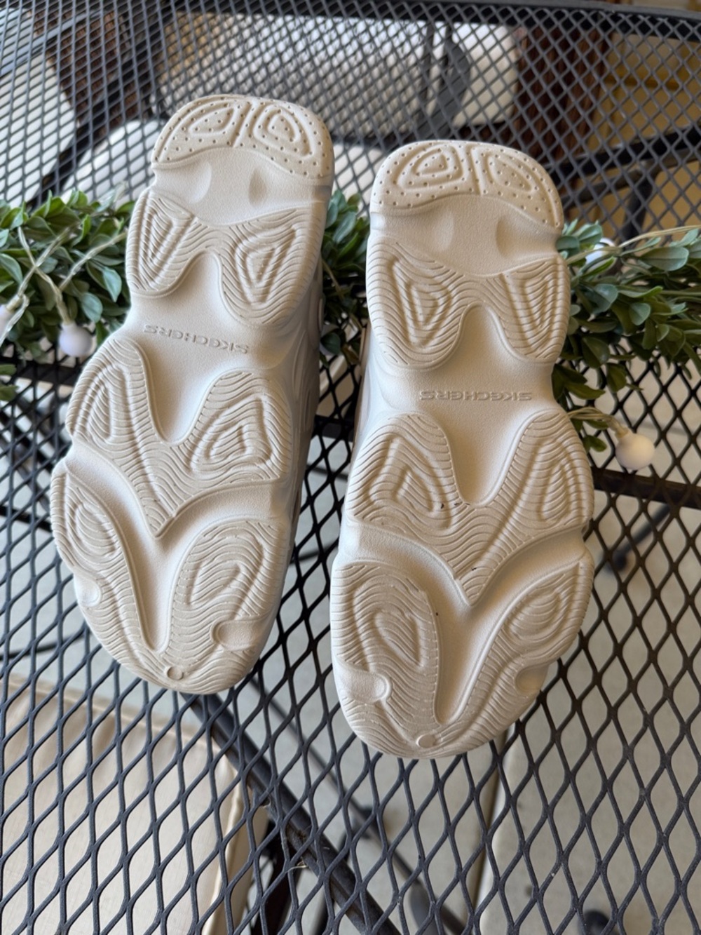 Skechers Foamies - Picture 4 of 6